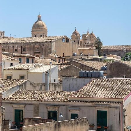 Mansarda Aurispa Noto Esterno foto